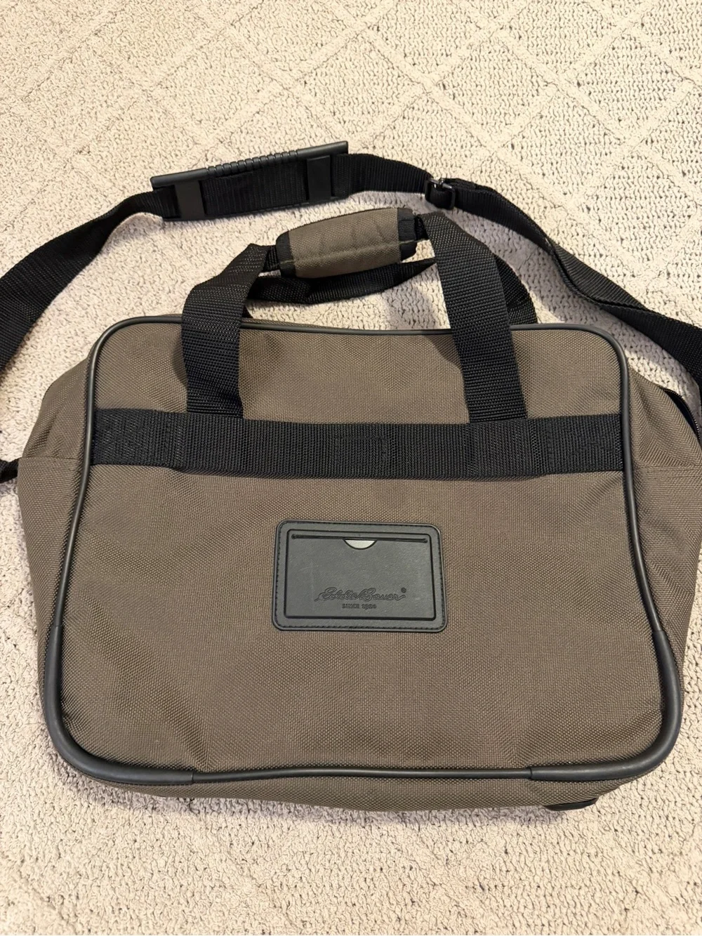 Eddie Bauer bottom marking work